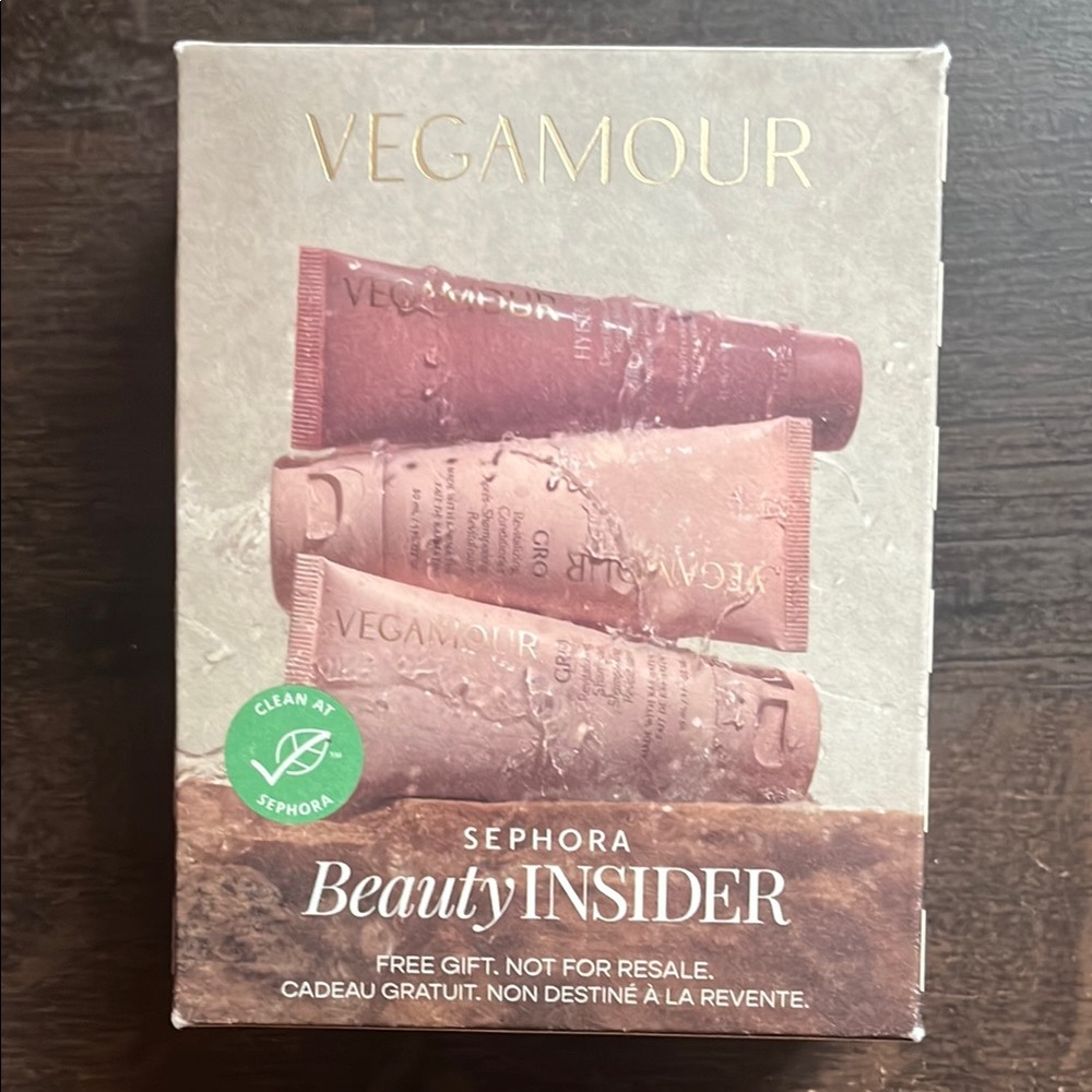 Vegamour Shampoo, conditioner and deep moisture repair mask- Travel Size